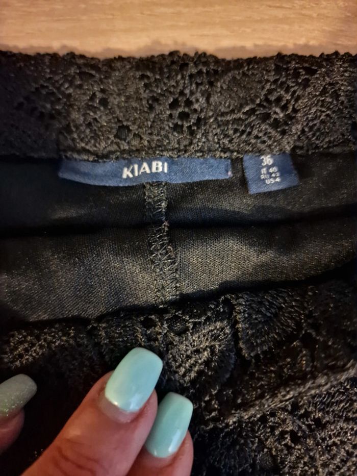 Short dentelle noir - photo numéro 2