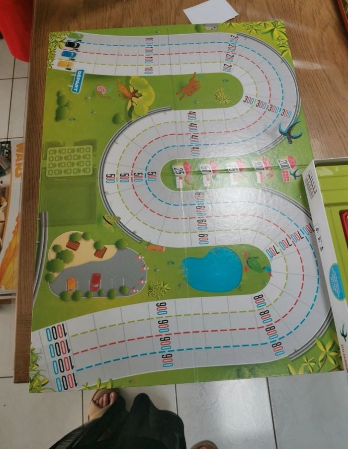 Jeu de société mille bornes sur un plateau - photo numéro 2