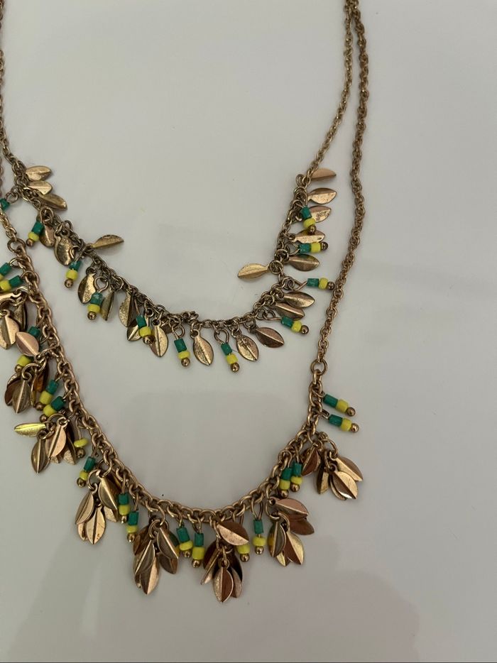 Collier doré