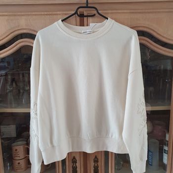 Sweat-shirt femme oversize manches travaillées taille M Cache-cache 