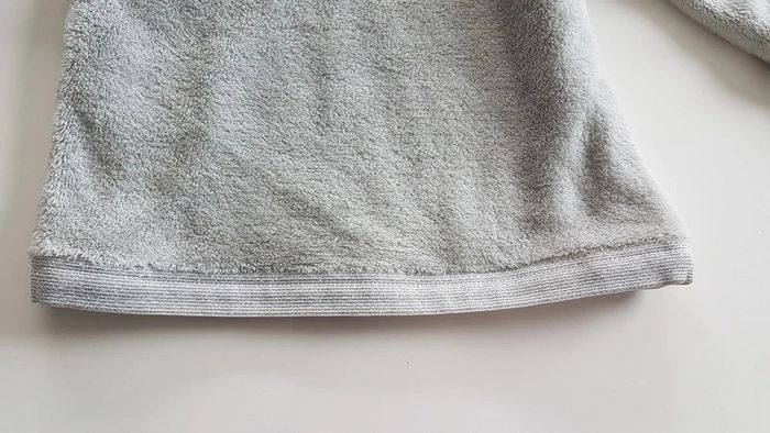 Sweat à capuche 3 ans - photo numéro 4