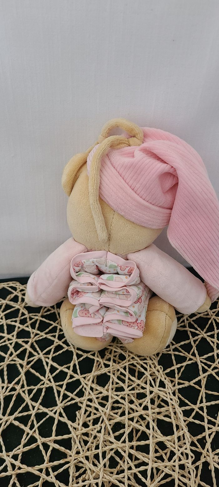 Peluche doudou musical Accordéon Ours Bonnet Kaloo - photo numéro 3
