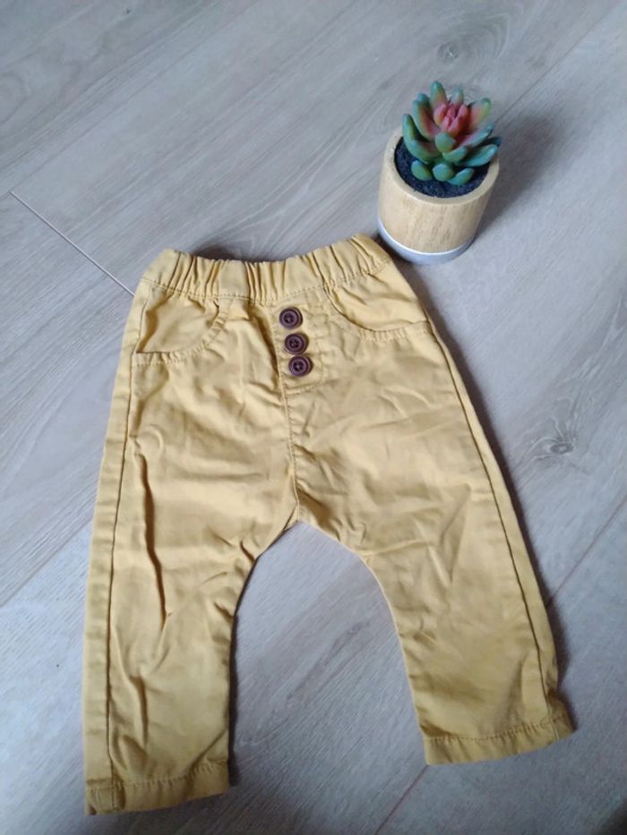 Sarouel tape à l'oeil