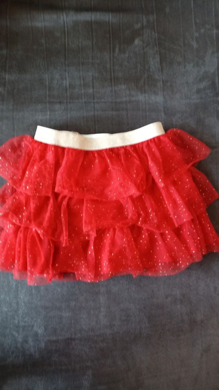 Jupe à volants et paillettes