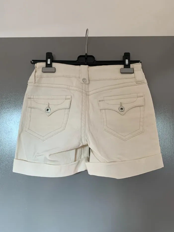 Short jean blanc crème - photo numéro 2