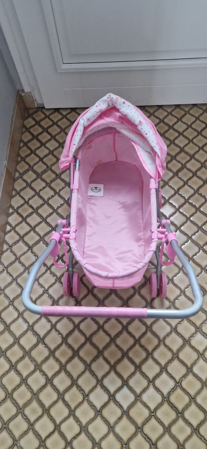 Poussette fille Aimantine