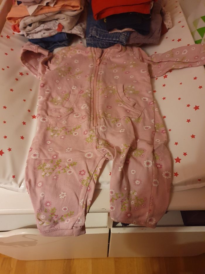 Lot vêtements 6 mois - photo numéro 7