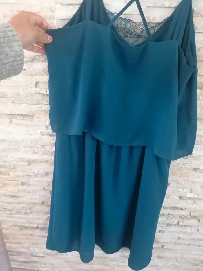 Robe Etam taille 38 #Vêtements_femmes_krocaro - photo numéro 5