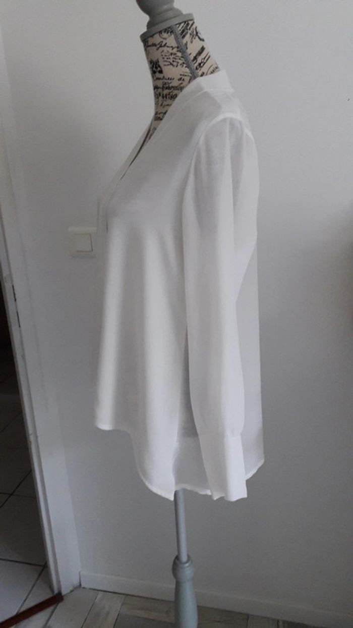 Blouse blanche - photo numéro 2