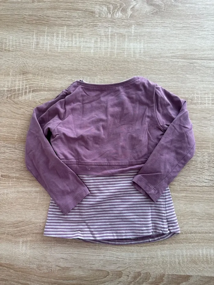 Vend t-shirt manches longues taille 3 ans marque vertbaudet très bonne état - photo numéro 2
