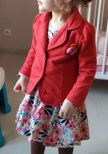 Jolie veste rouge à nœuds 18 mois taille 86
