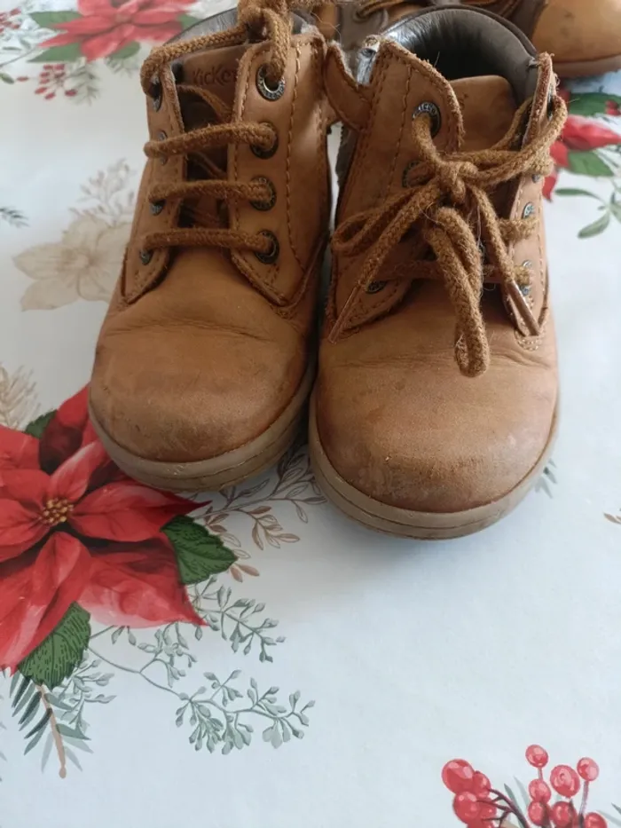 Lot chaussures - photo numéro 3