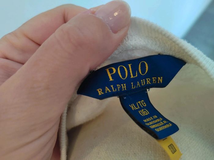 Sweat fille crème et doré Polo Ralph Lauren
Taille 155 / 159 cm
Excellent état - photo numéro 3