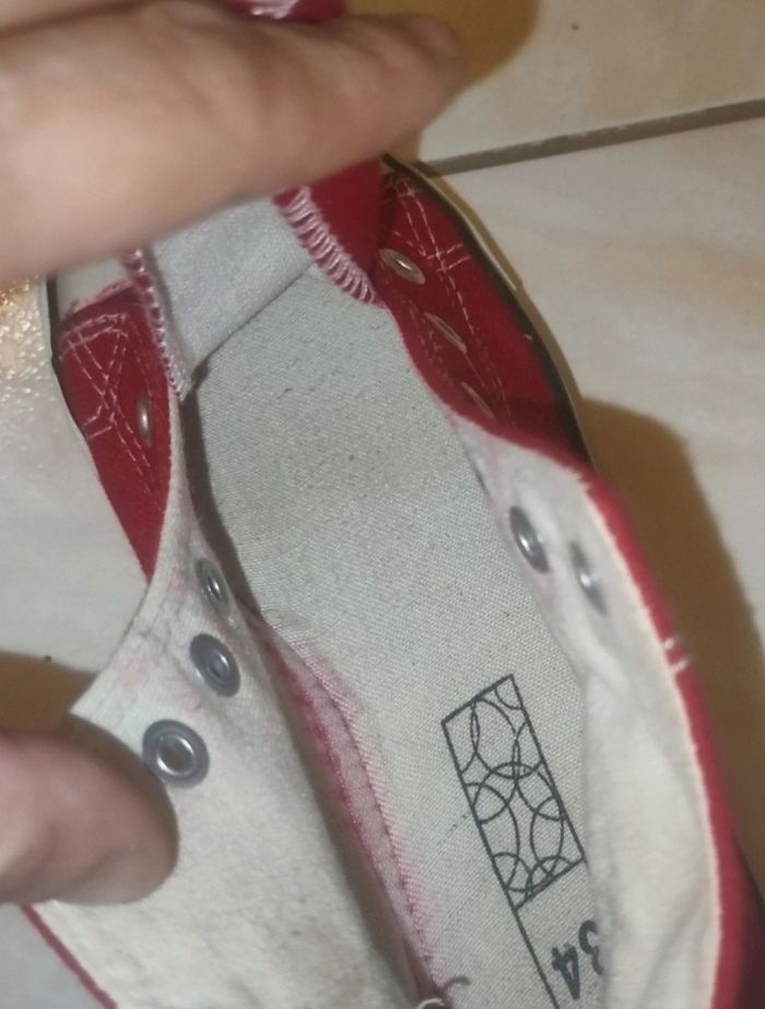 Baskets montantes style converse T 34 - photo numéro 5