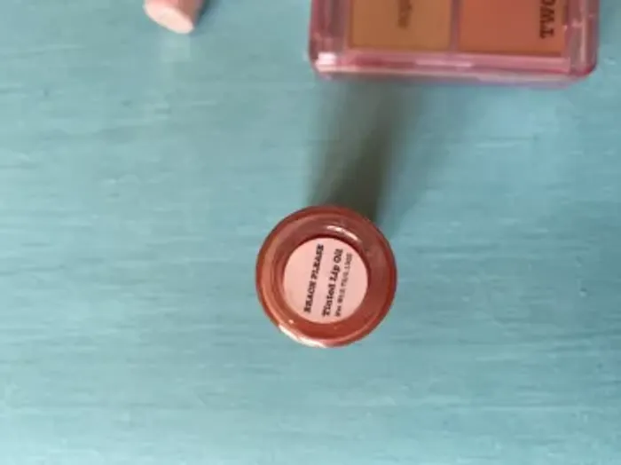 Lot maquillage - photo numéro 4
