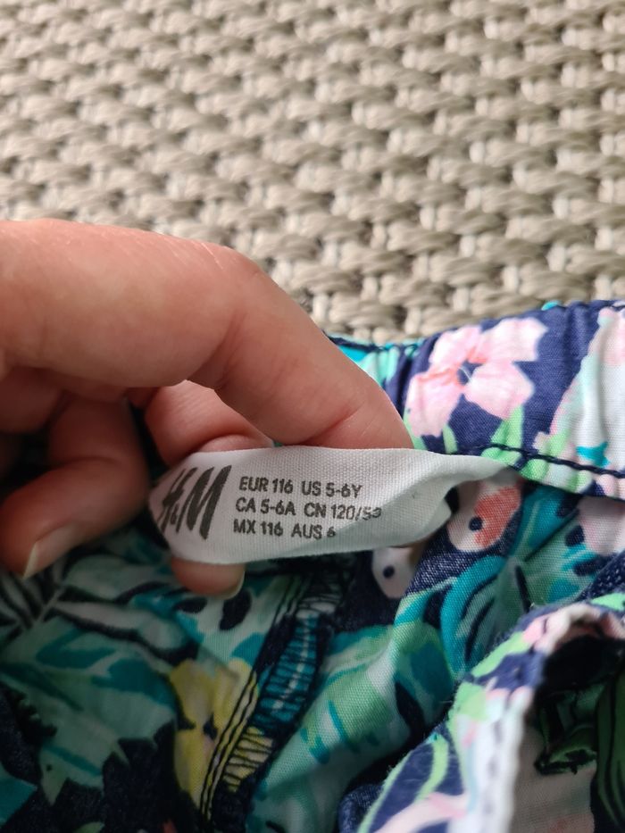 Short motif tropical fille - 5/6 ans - photo numéro 10