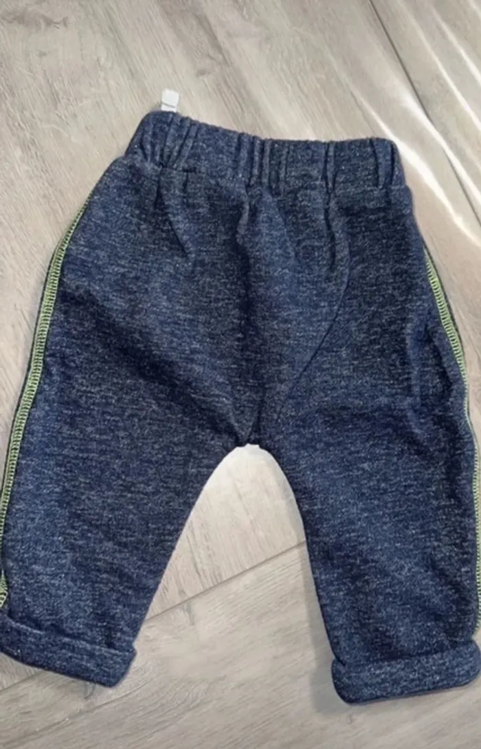 Lot pantalon hivers jean jogging - photo numéro 12