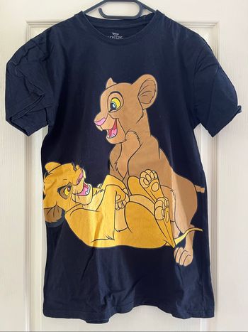 Tee shirt / chemise de nuit le roi lion disney