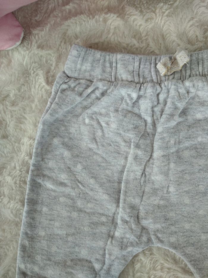 Pantalon style sarouel Fille 3 mois Lapin "Hello" Kiabi - photo numéro 3