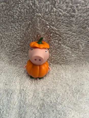 Figurine Georges Pig en citrouille