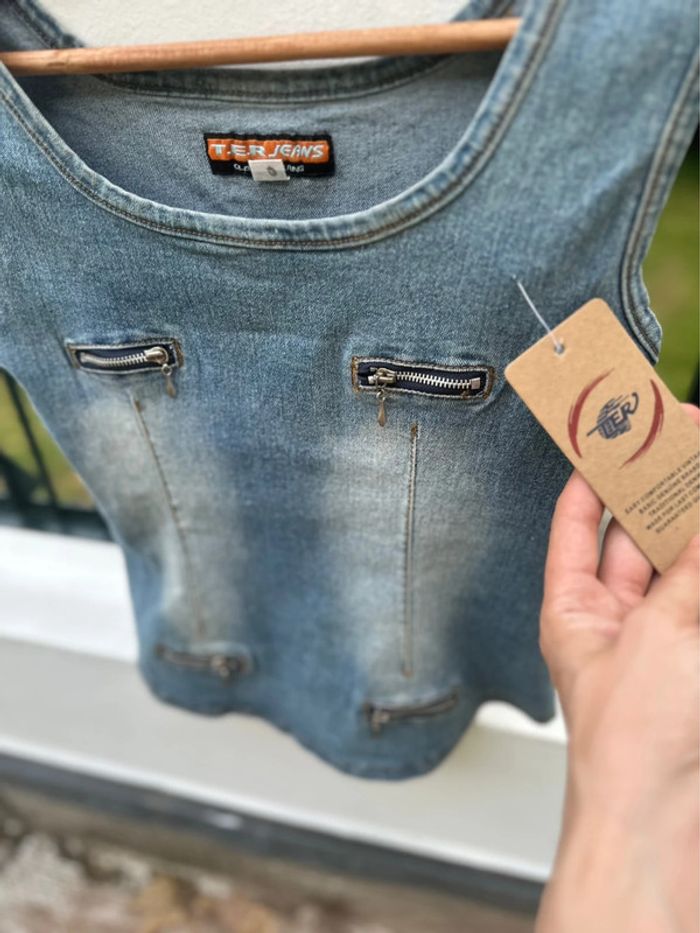 💙 Débardeur effet jean – Neuf, jamais porté ! 💙 - photo numéro 3