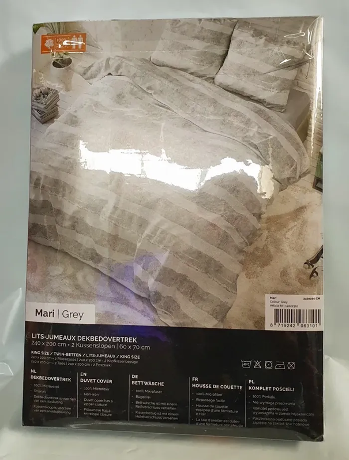 House de couette avec 2 têtes d'oreiller