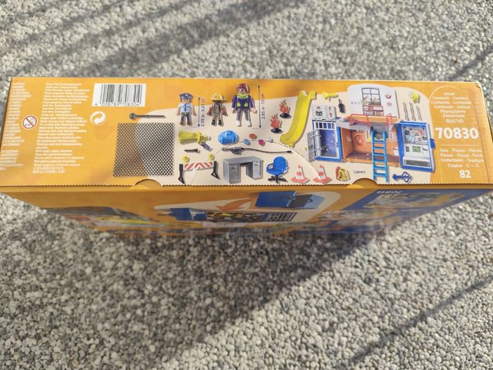 Caserne playmobil - photo numéro 2