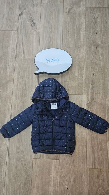 Blouson 👧🏽 3ans