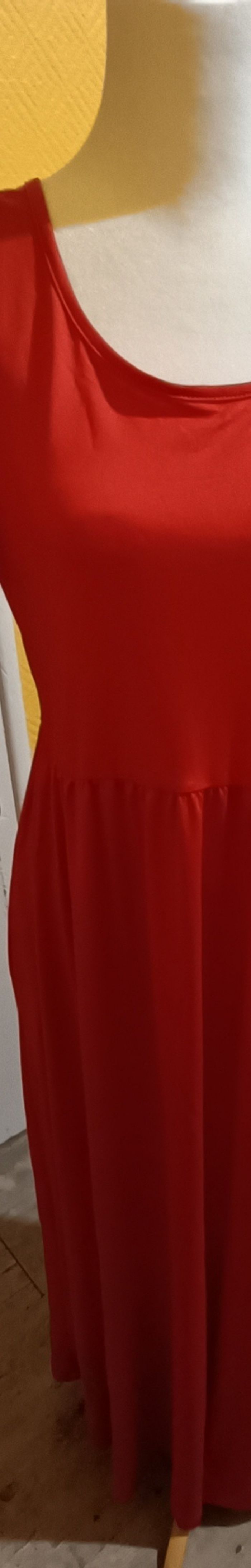Robe rouge - photo numéro 7
