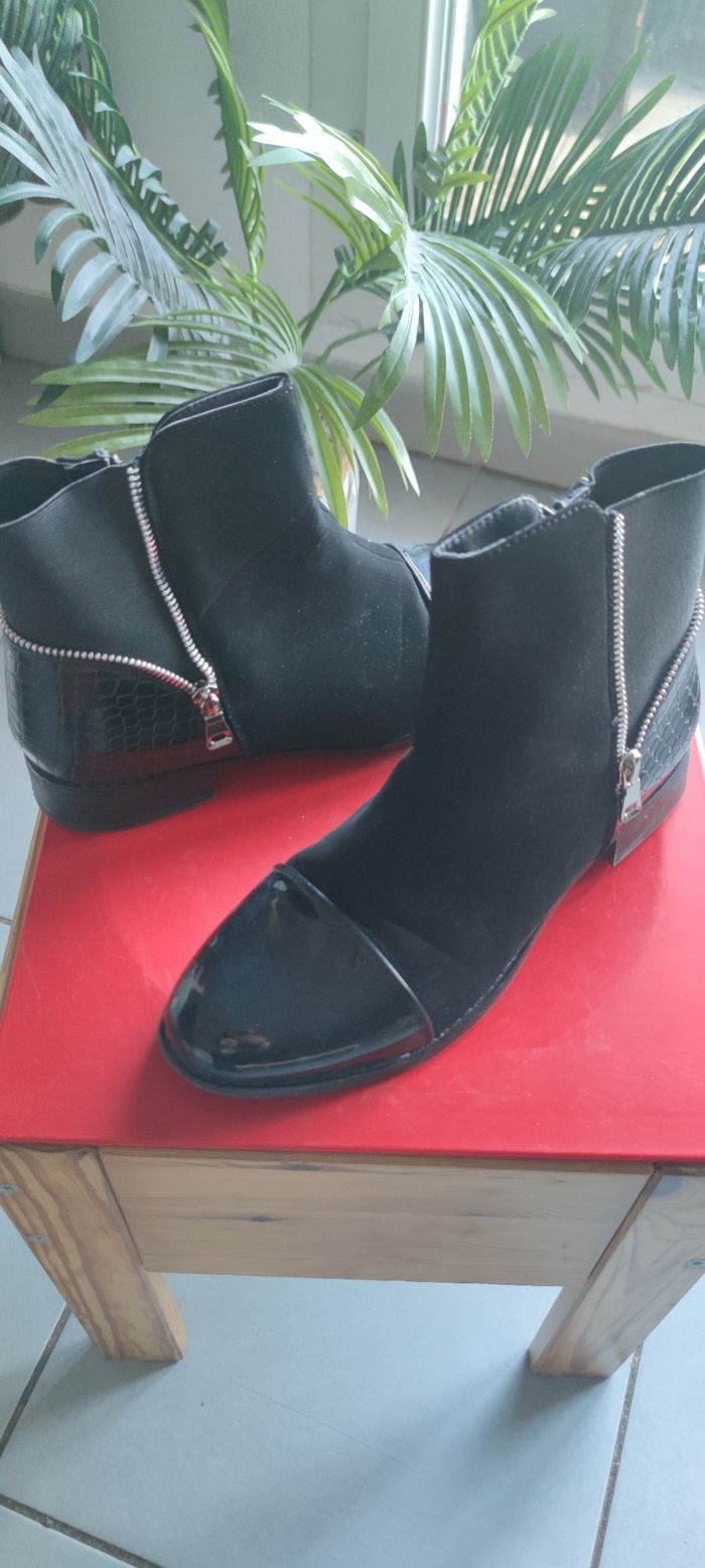 Chaussure T40