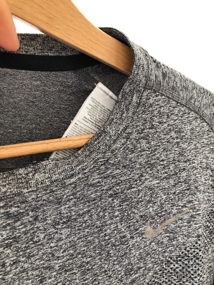 2 t-shirt nike running manches longues - photo numéro 3