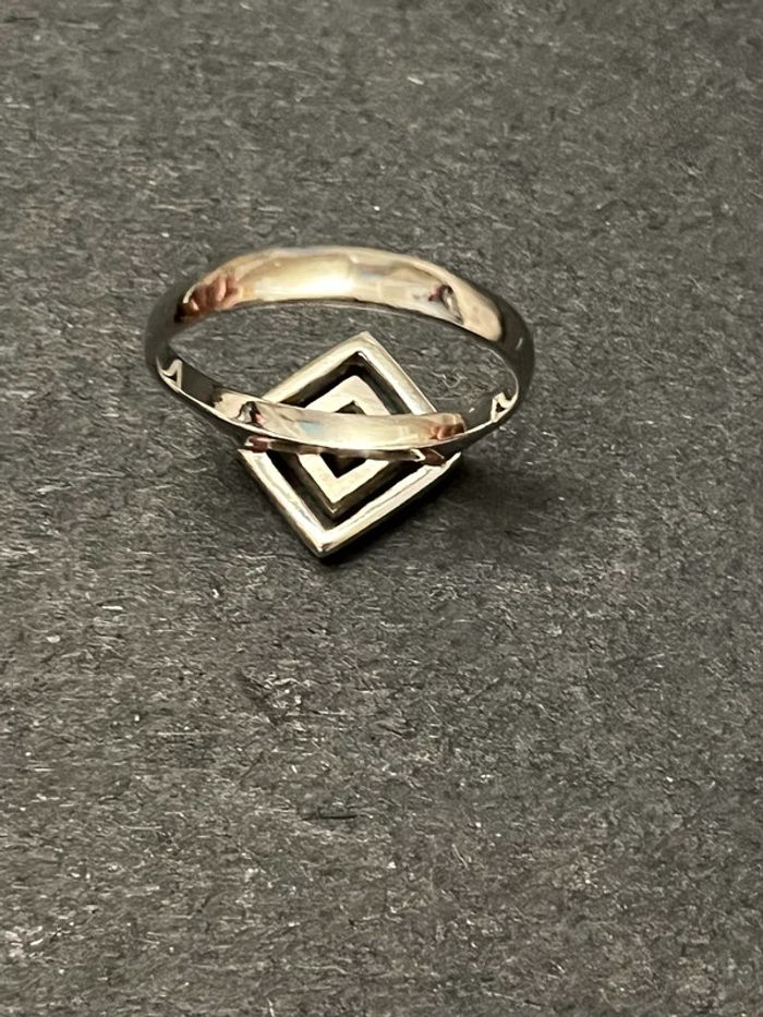 Jolie bague en argent massif T. 58 femme TBE - photo numéro 6