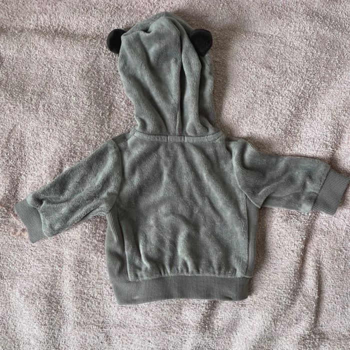 Veste 1 mois - photo numéro 2