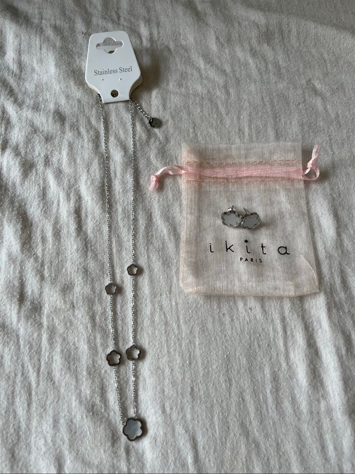 Parure bijoux trèfle nacré