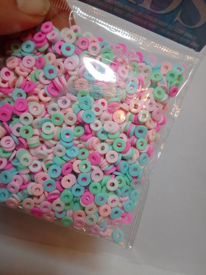 Perles de loisirs multicolores + fil - photo numéro 3