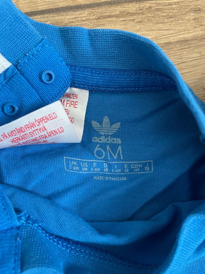 T-shirt adidas - photo numéro 2