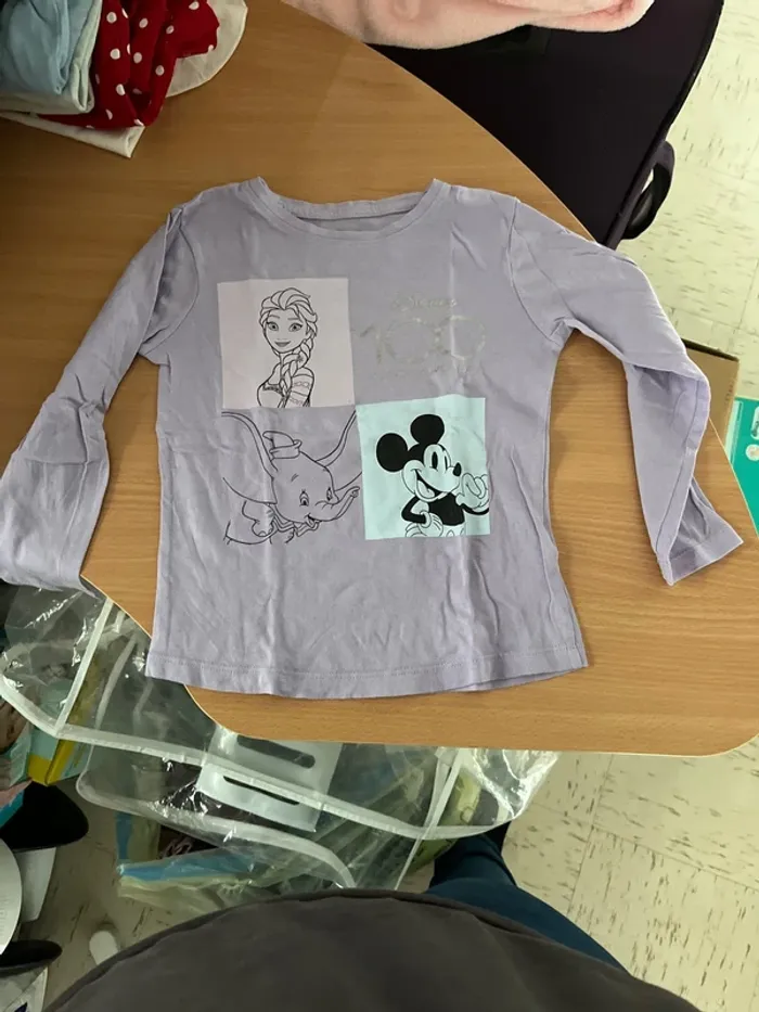 Tee-shirts Mickey et reine des neiges