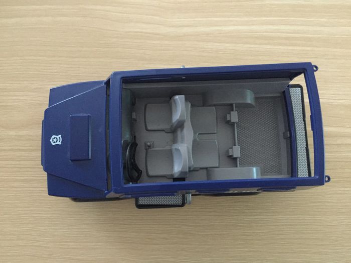 Fourgon dans l'état pièce détachée Playmobil 5187 Fourgon et vedette de police #A52 - photo numéro 2