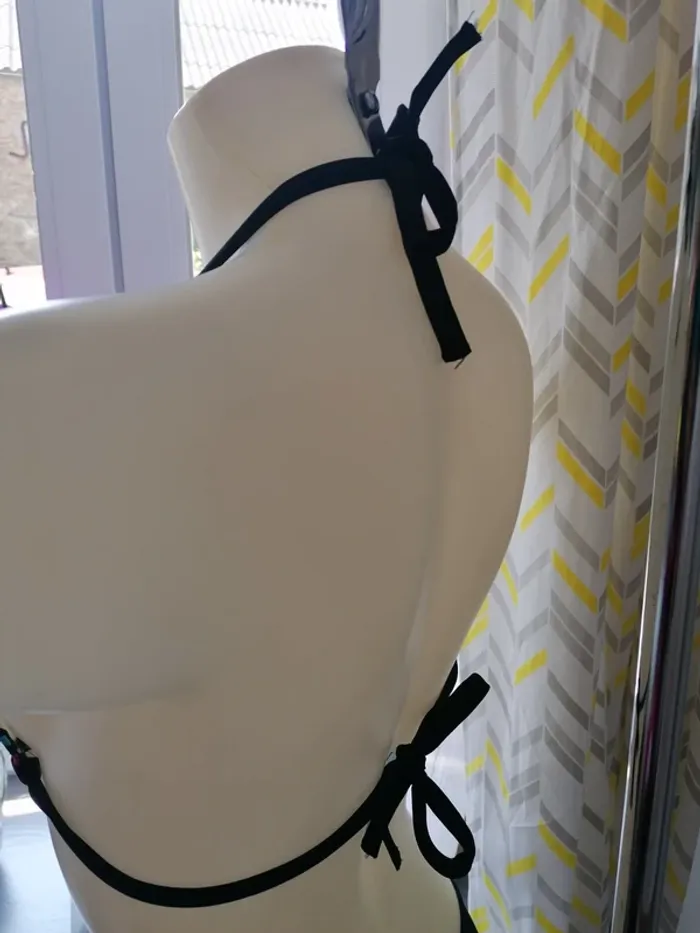 Maillot de bain 2 pièces - photo numéro 4