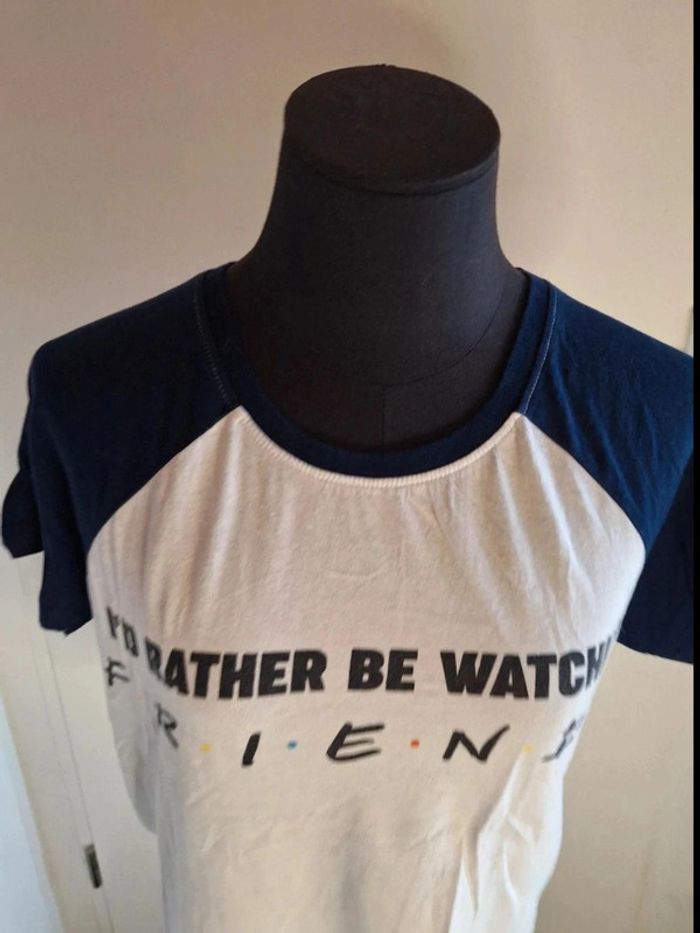 T-shirt Friends pour femme taille XS Marque Friends très bon état - photo numéro 3