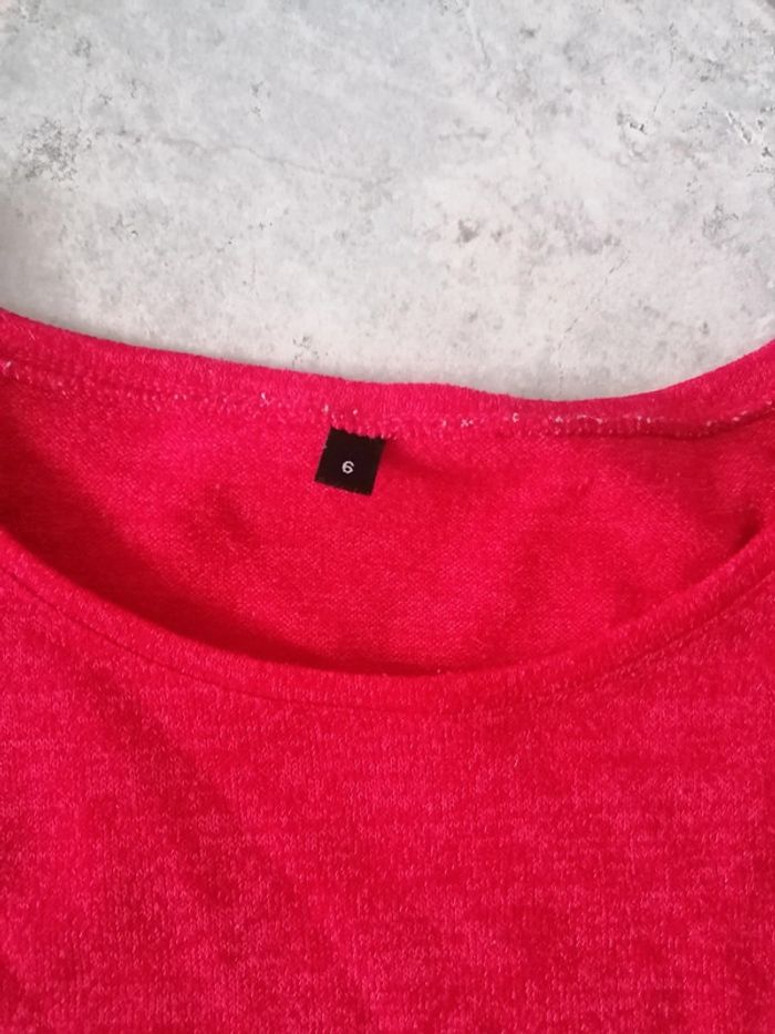 Pull rouge avec sequins taille 6 - photo numéro 3