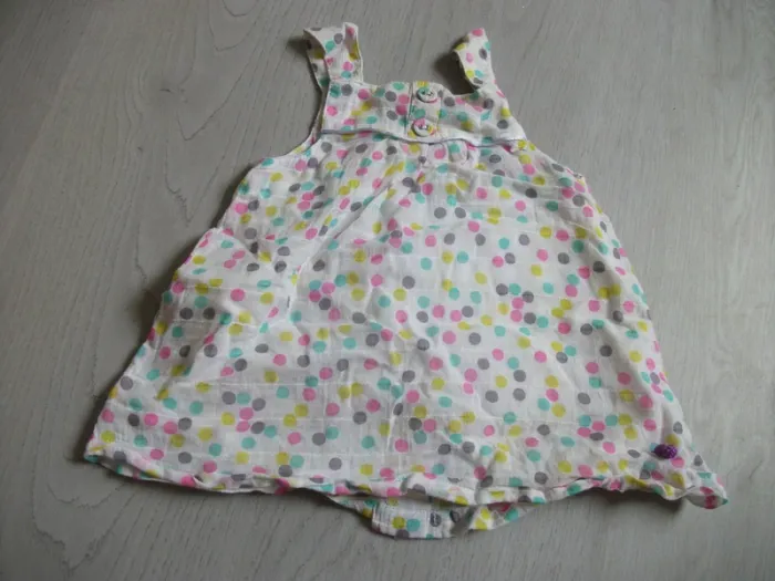 Lot de 2 robes bébé fille 3 mois TBE - photo numéro 2
