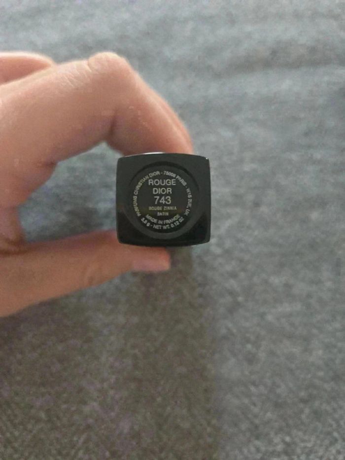 Rouge à lèvres dior rouge zinnia 743 - photo numéro 5