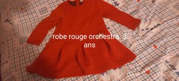 Robe rouge