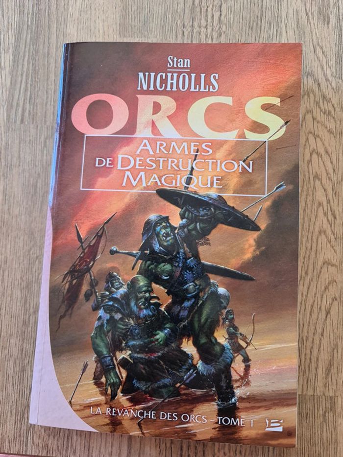Livre ORCS Armes de destruction magique - Tome 1
