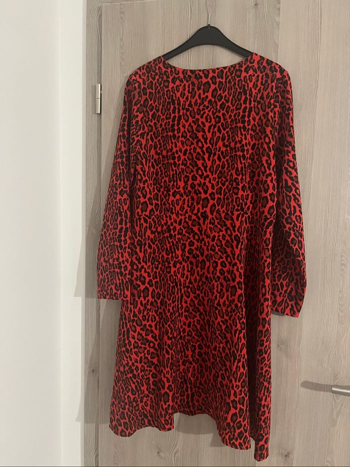 Robe imprimé léopard rouge NA-KD – Taille M - photo numéro 2