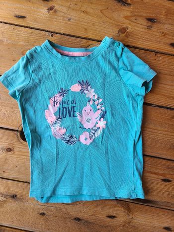T-shirt