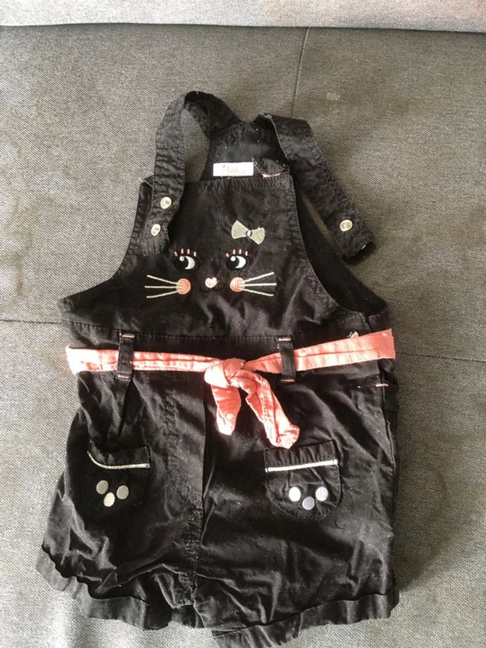 Salopette short avec body fille 6M TB état - photo numéro 2