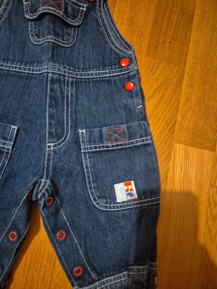 Salopette jeans taille 9 mois - photo numéro 2