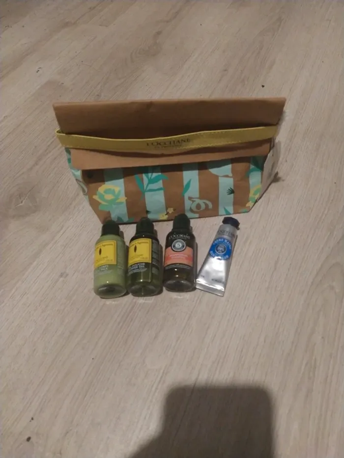 Pochette l'occitane